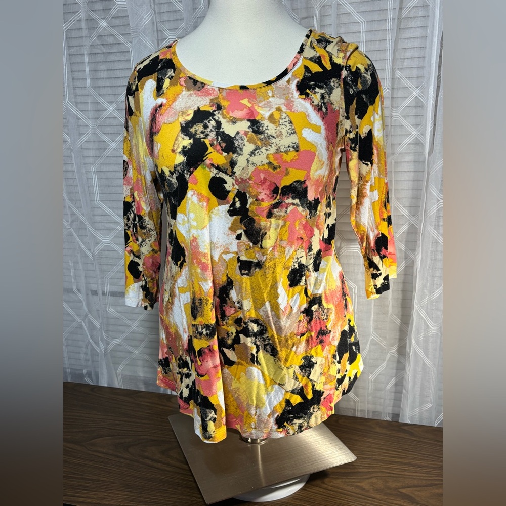 JM COLLECTION 2X Abstract Print Women's Top 23”P2P 30”L orange black yellow